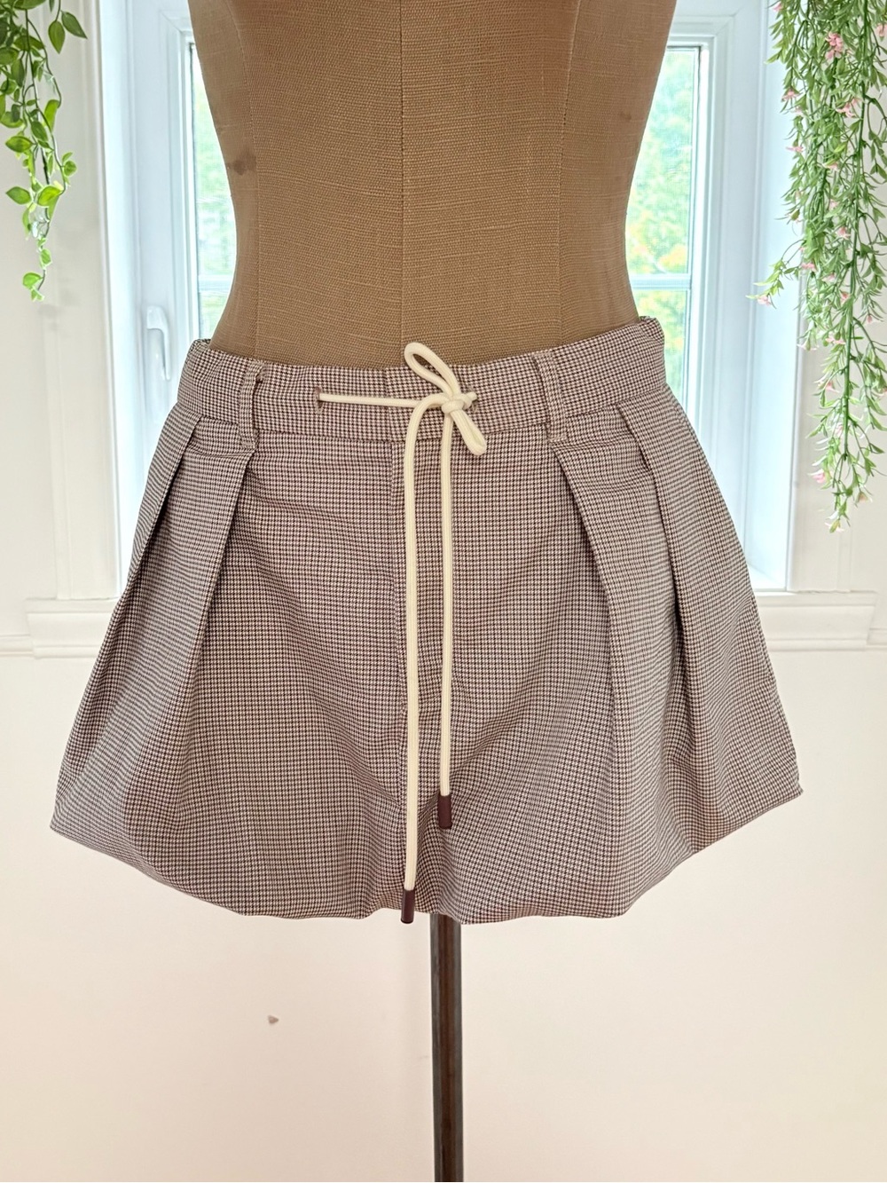 Only Mini Plaid Bubble Skirt with Drawstring
